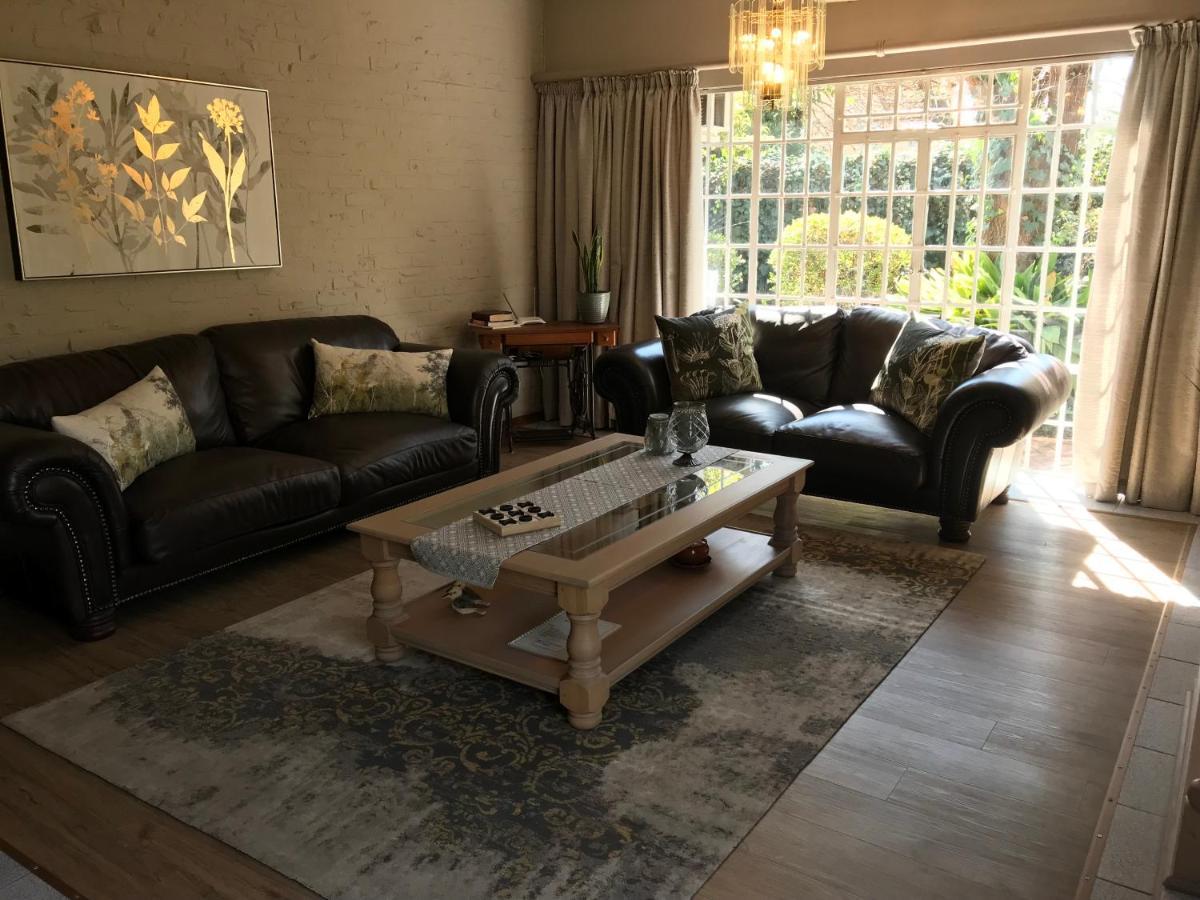 Anne'S Place Potchefstroom Exterior photo